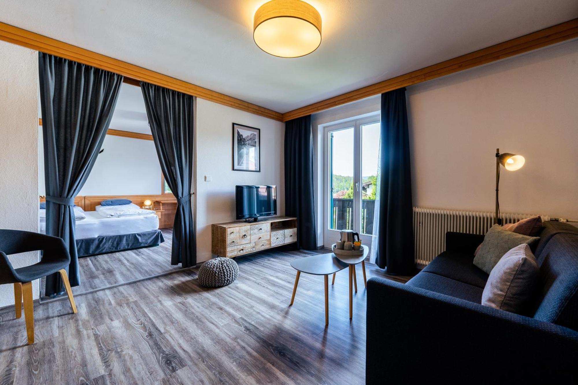 Boutique Hotel Olympia Seefeld in Tirol Exterior photo